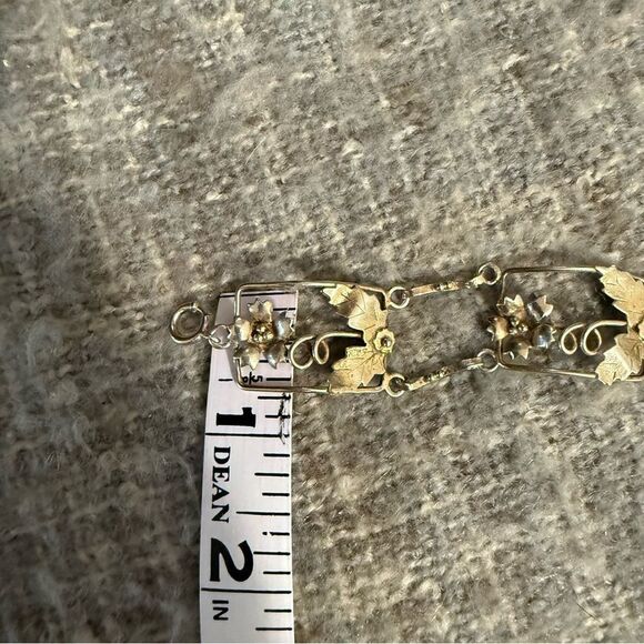 Vintage Gold Plated Panel Leaf Bracelet - Picture 5 of 5